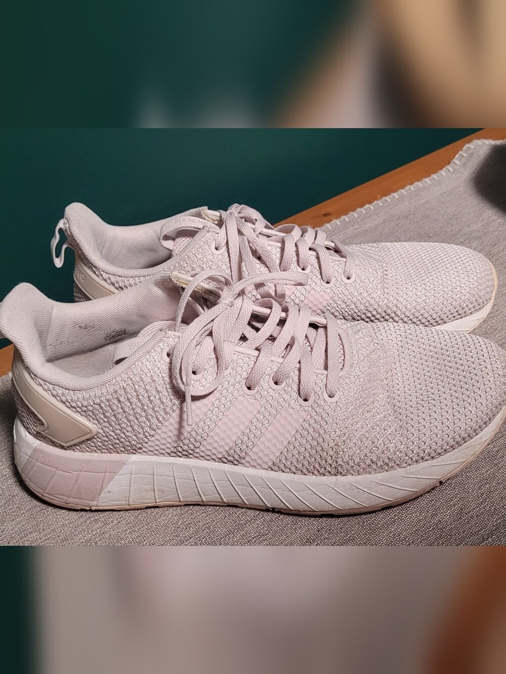 Adidas Women’s Light Pink Knit Running Sneakers